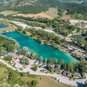 Camping Le Lac Bleu Camping