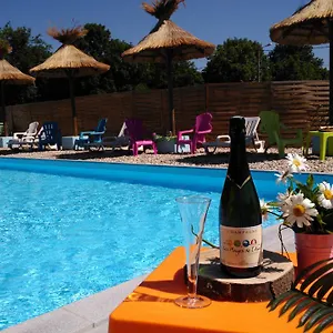 Camping Les Plages De L'ain Camping